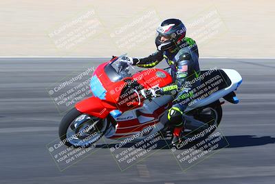 media/Jan-13-2024-SoCal Trackdays (Sat) [[9c032fe5aa]]/Turn 6 Inside (1145am)/